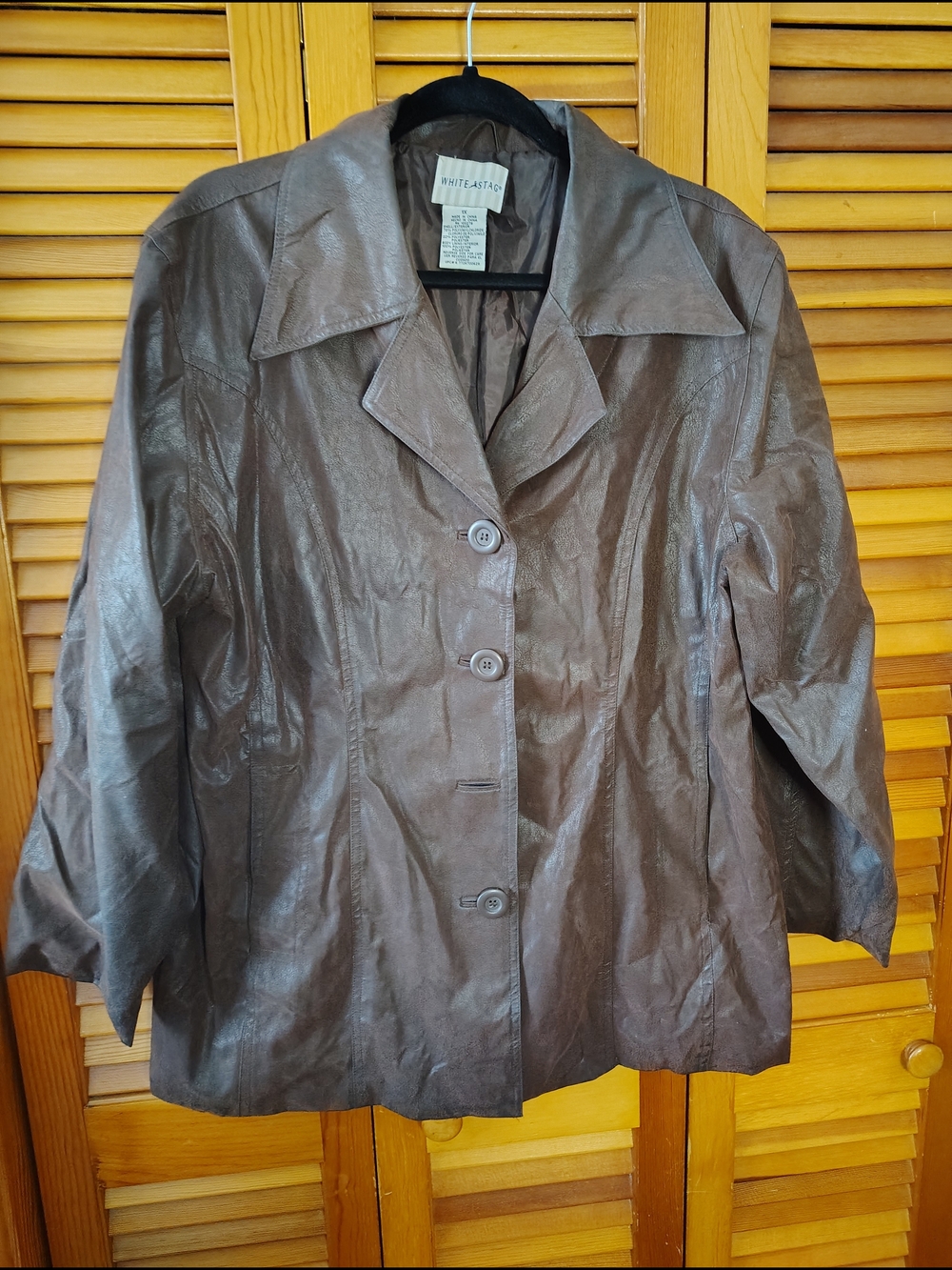 White Stag Brown Button-Front Leather Jacket